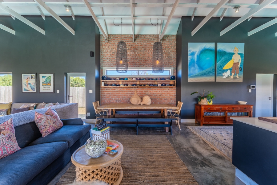 4 Bedroom Property for Sale in Cape St Francis Eastern Cape